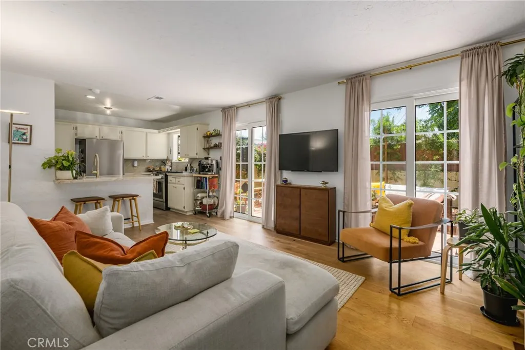4035 Wade Street Unit B, Los Angeles, CA 90066 - Photo 3 of 14, Los Angeles, CA
