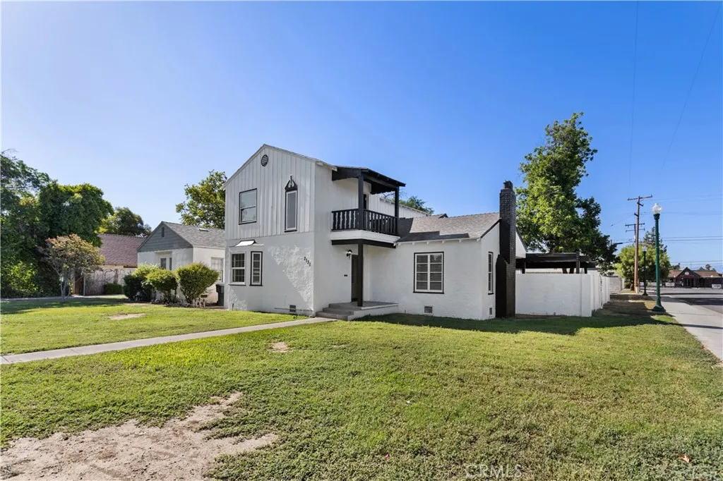 2131 1st, Bakersfield, CA 93304 - Main photo, Bakersfield, CA