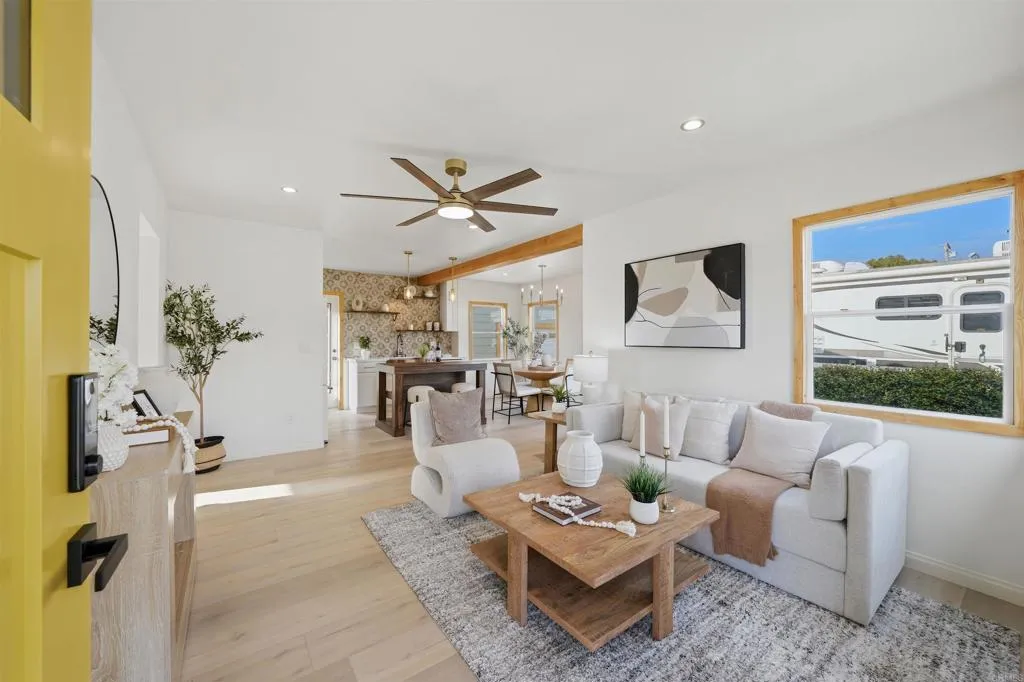 https://cdn.realtyfeed.com/cdn/127/306751418/8bf84c8eaf4d91cfaf7c37b4e0502606.webp