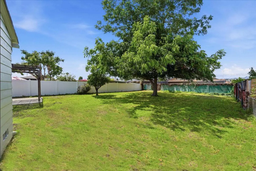 https://cdn.realtyfeed.com/cdn/127/306751418/e8e81a8044a8be839f433059d58af401.webp
