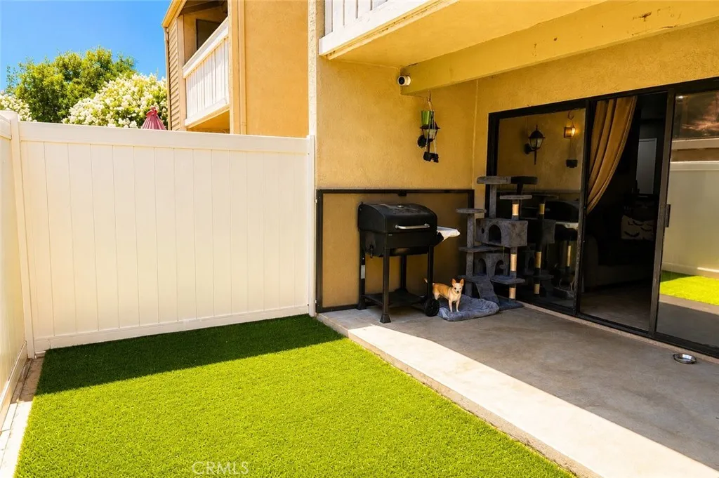 33 Town And Country, Pomona, CA 91766 - Photo 2 of 9, Pomona, CA