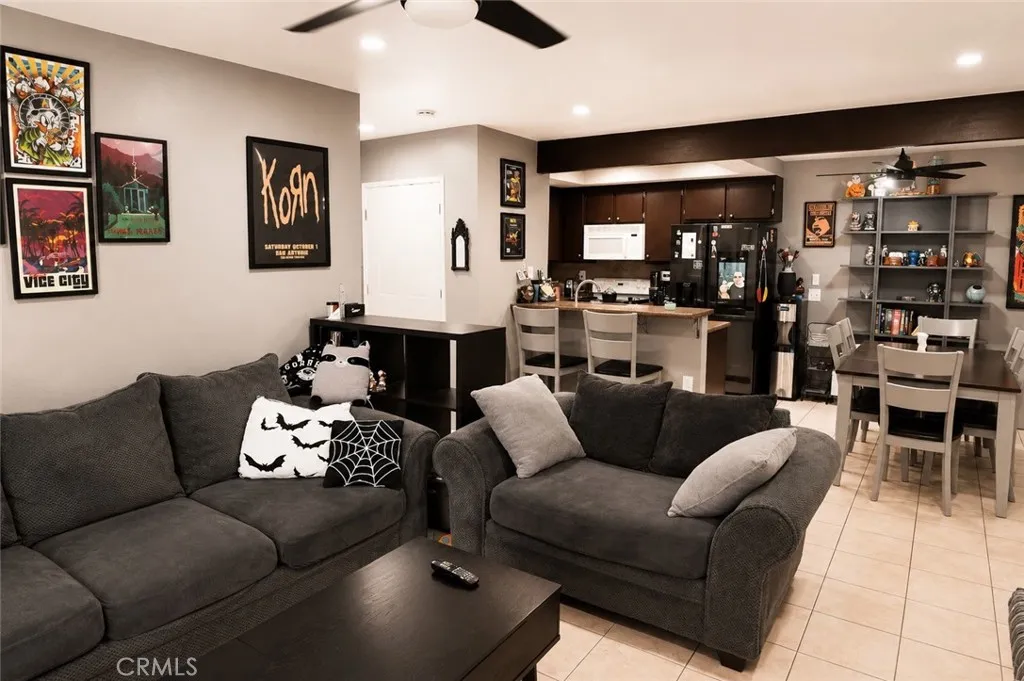 33 Town And Country, Pomona, CA 91766 - Photo 3 of 9, Pomona, CA