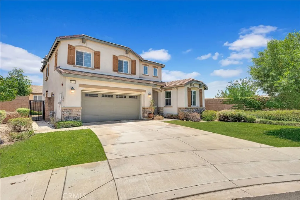 15457 Red Pepper Place, Fontana, CA 92336 - Photo 3 of 40, Fontana, CA