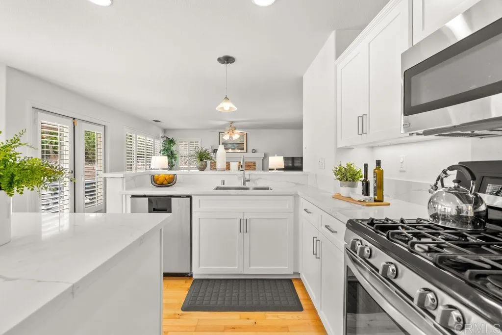 https://cdn.realtyfeed.com/cdn/127/306751446/13c50eb94c3def1dcd4bc19945aa8cab.webp
