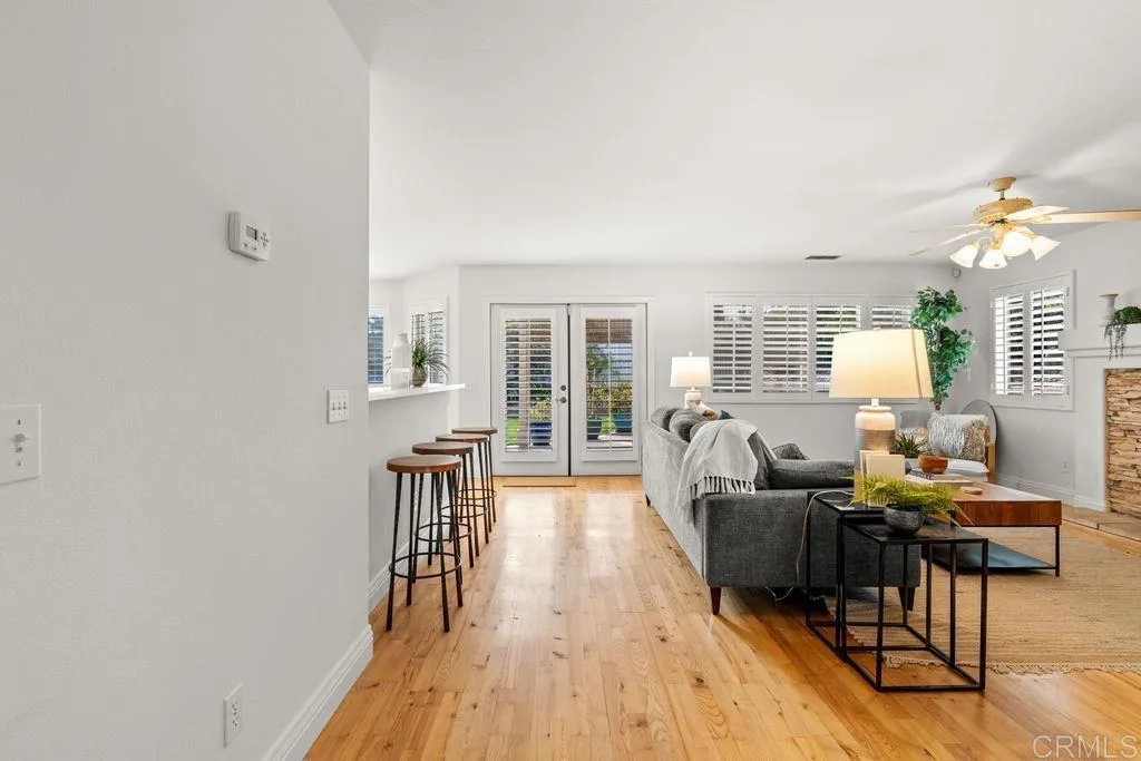 https://cdn.realtyfeed.com/cdn/127/306751446/2d59fa5f19d2f46817b5332abaf41042.webp