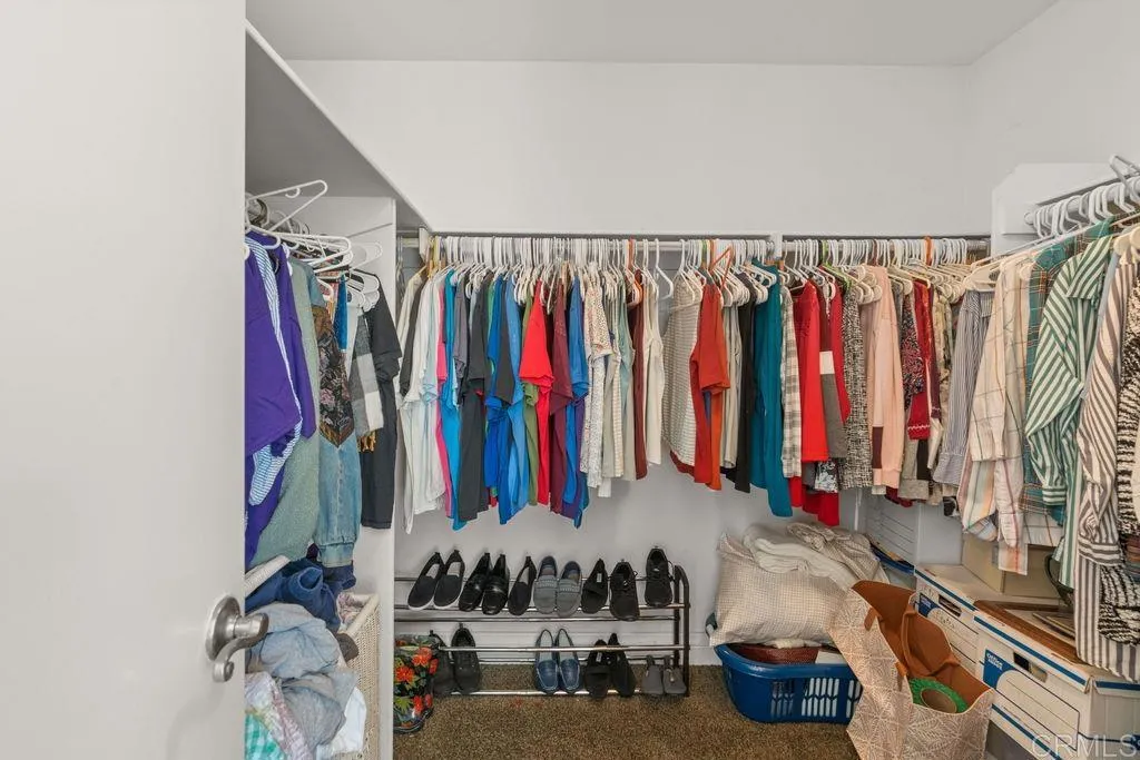 https://cdn.realtyfeed.com/cdn/127/306751446/45c2d84e4e2322c8a5da032e9e3bfd4f.webp