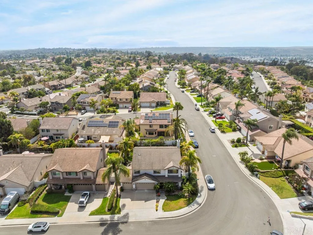 https://cdn.realtyfeed.com/cdn/127/306751446/4b016fe9cf8e8863e2c891cc94d5814f.webp