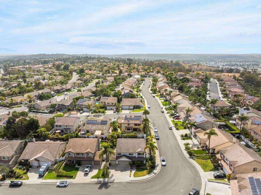https://cdn.realtyfeed.com/cdn/127/306751446/8444b55bd2253742f7f1da4d4bd2c001.webp