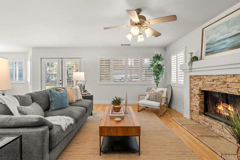 https://cdn.realtyfeed.com/cdn/127/306751446/a713a96eb354905d32ae03fceaecb6c7.webp