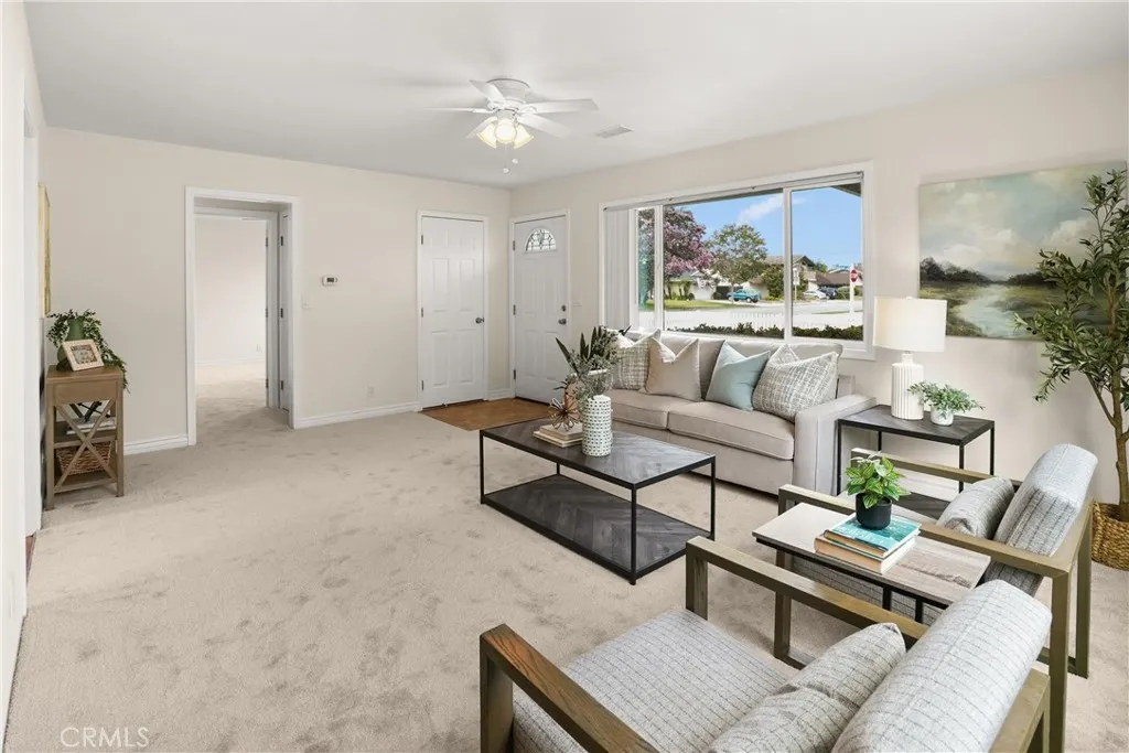 19562 Windward Lane, Huntington Beach, CA 92646 - Photo 3 of 13, Huntington Beach, CA