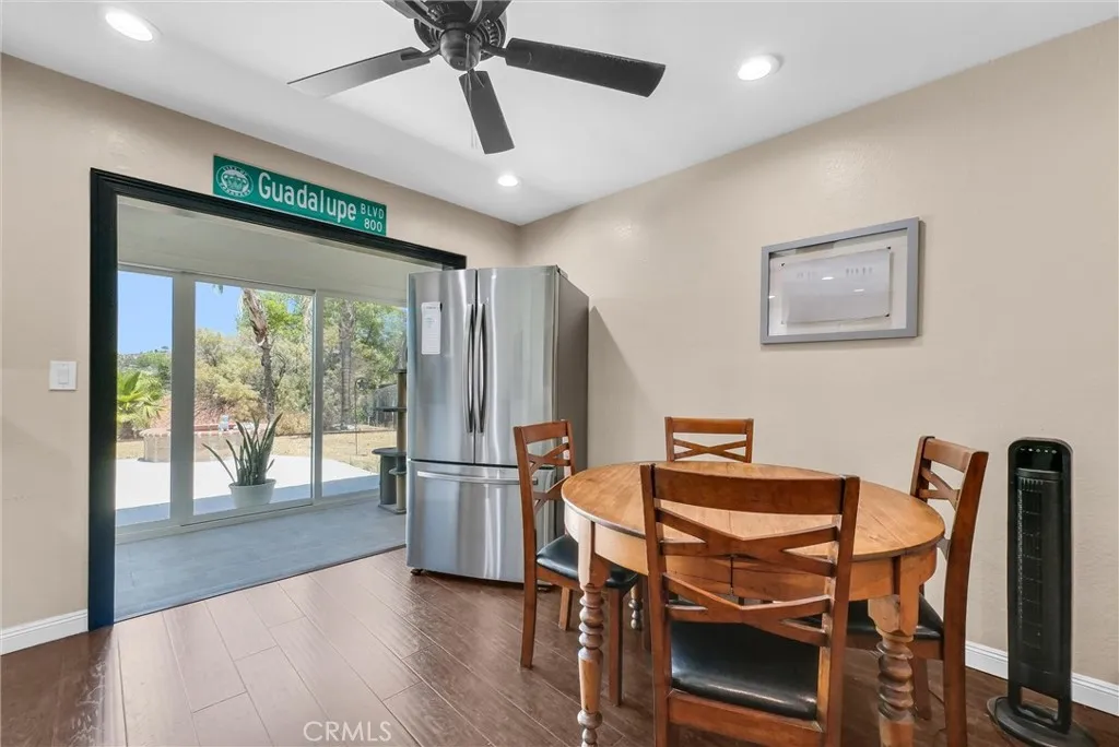 24048 Cruise Circle, Canyon Lake, CA 92587 - Photo 5 of 26, Canyon Lake, CA