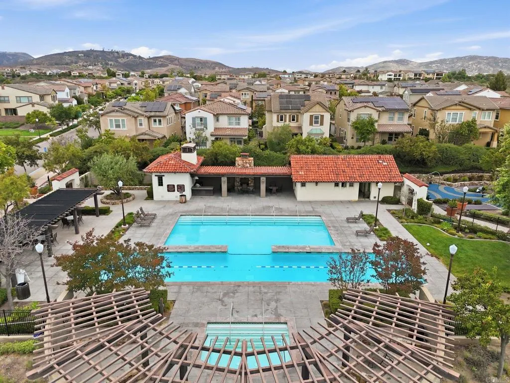 https://cdn.realtyfeed.com/cdn/127/306751464/4a8cc2b63e848d20f2453eb7fba61fb1.webp