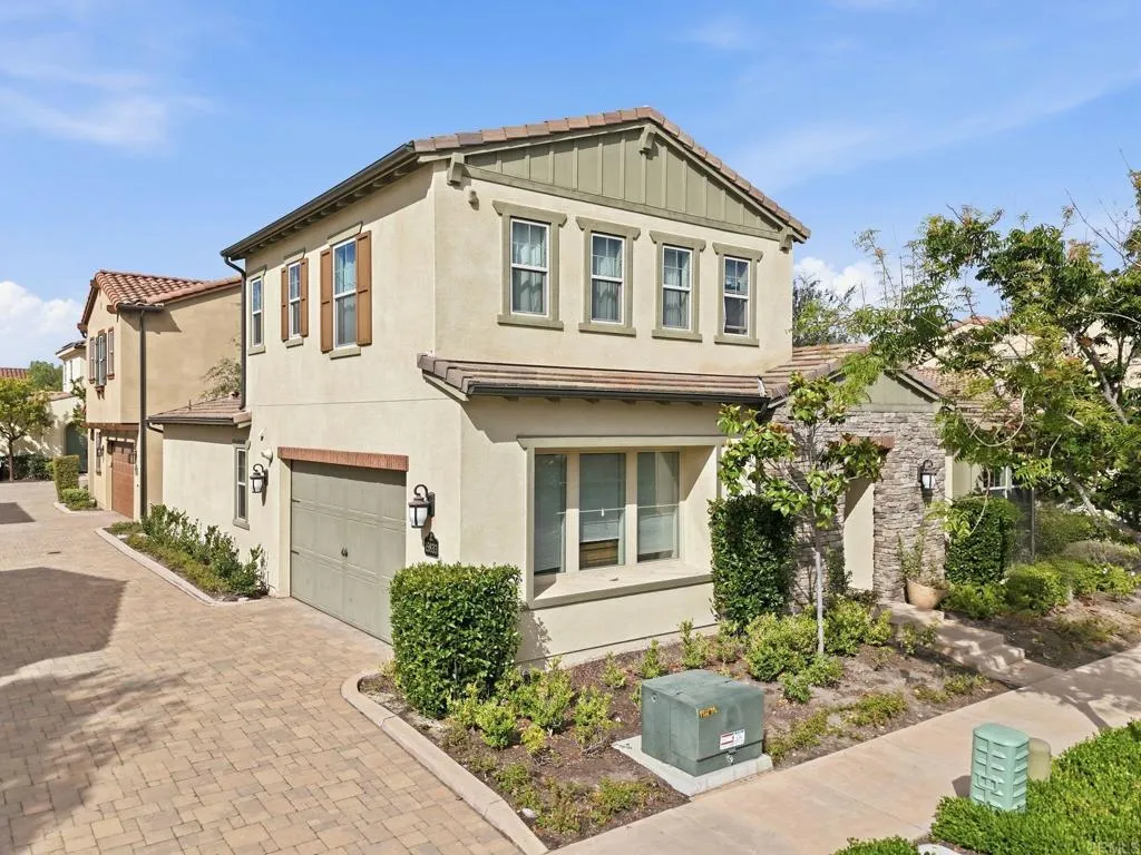 https://cdn.realtyfeed.com/cdn/127/306751464/69dc07310e1db2aef3d103bdb9dd0419.webp