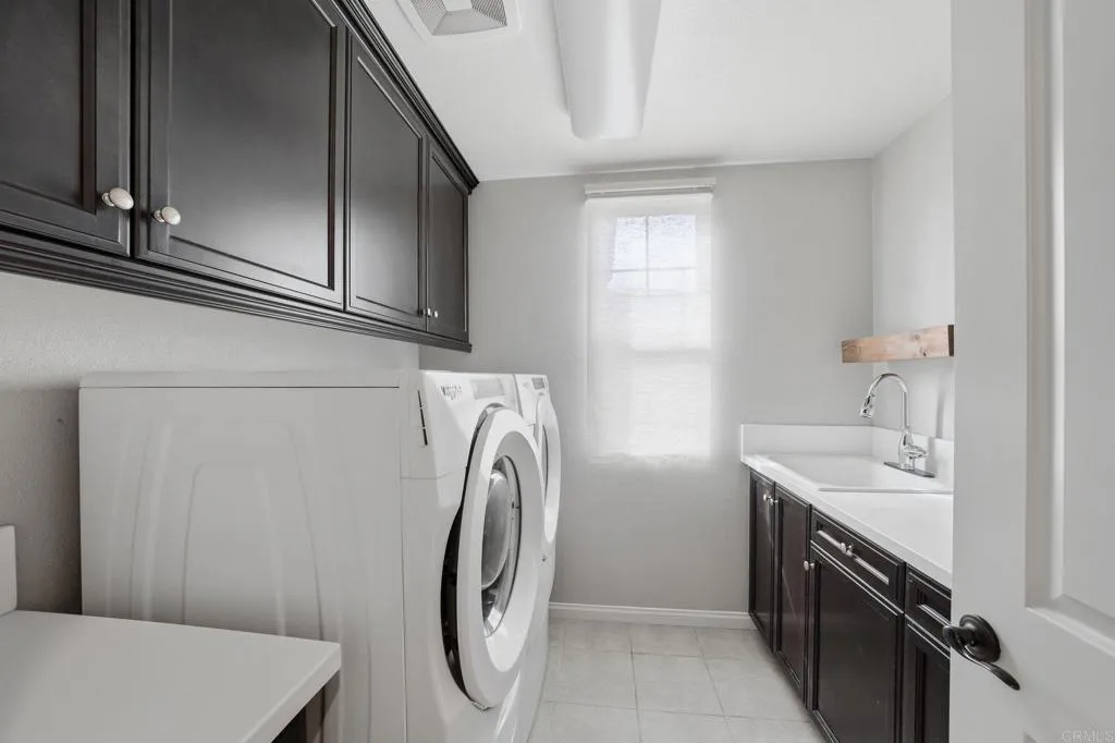 https://cdn.realtyfeed.com/cdn/127/306751464/bed41d209d16e13fe4760e2174b189b1.webp