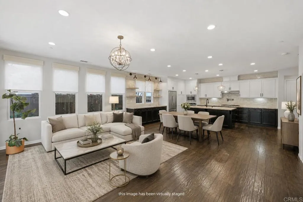 https://cdn.realtyfeed.com/cdn/127/306751464/de4b08e5ab0462bec436090c74a346ec.webp