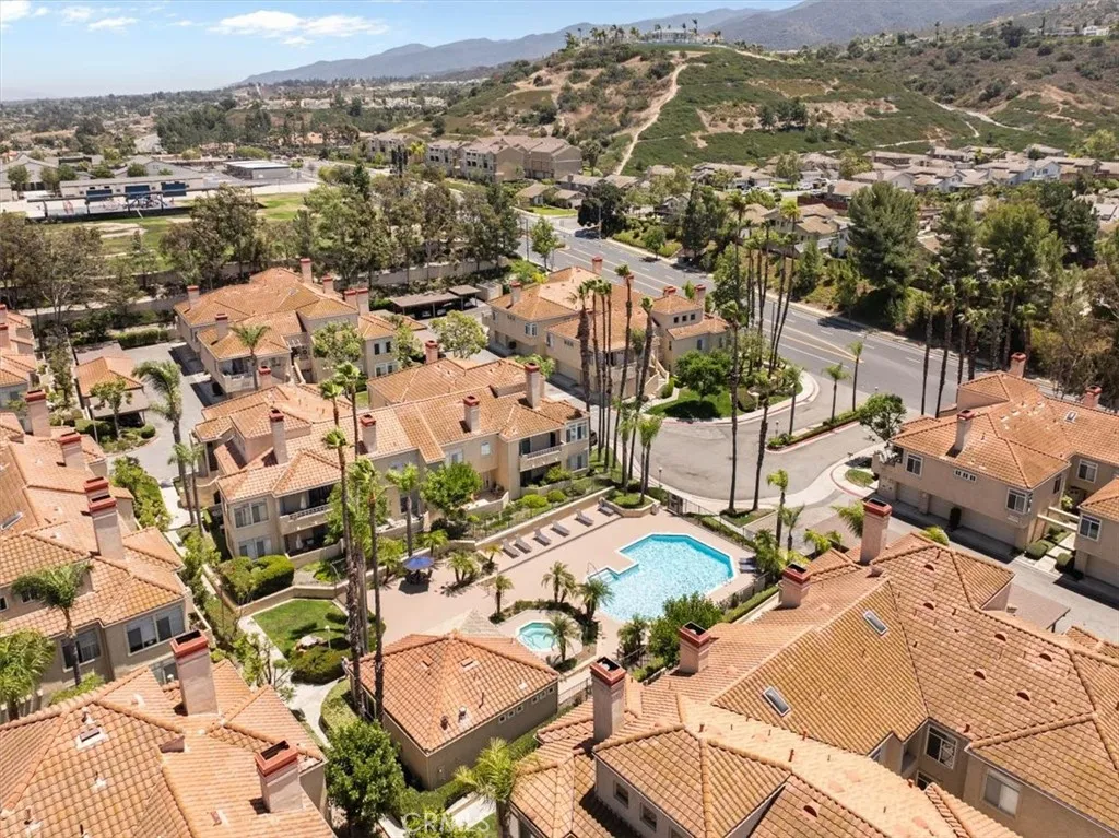 3100 Altura Court Unit A204, Corona, CA 92882 - Photo 5 of 33, Corona, CA