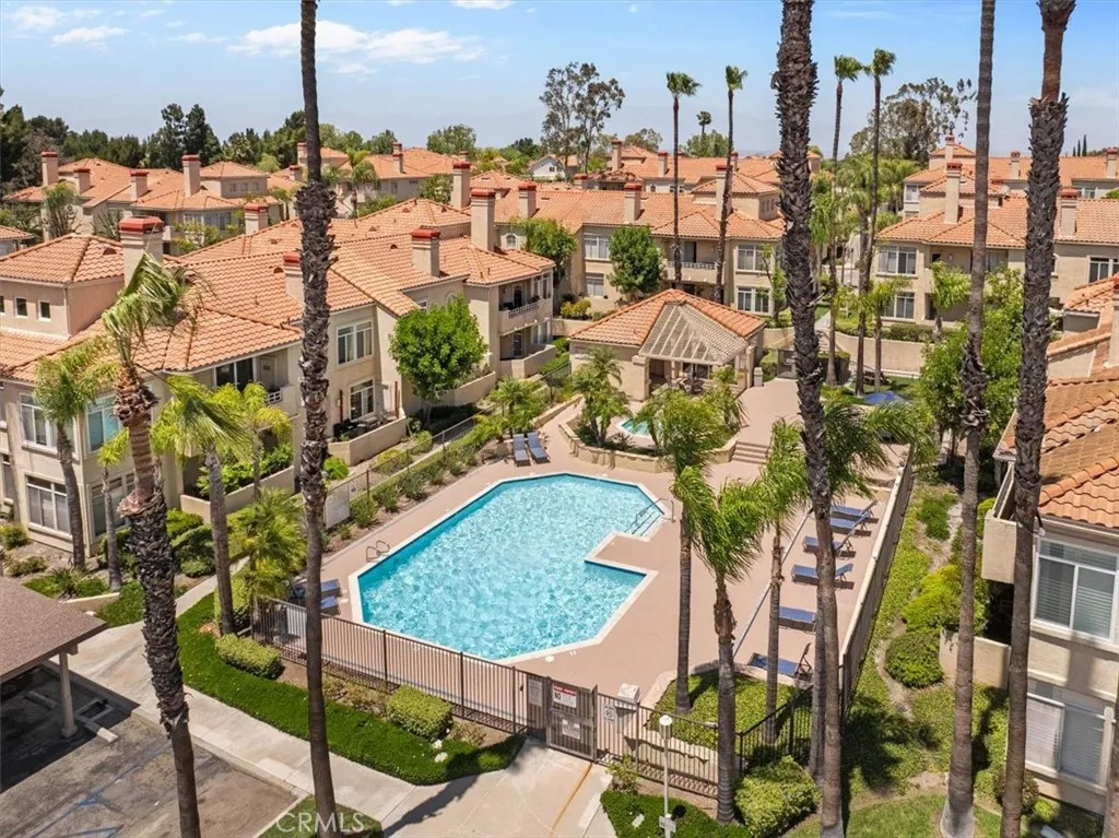 3100 Altura Court Unit A204, Corona, CA 92882 - Photo 4 of 33, Corona, CA