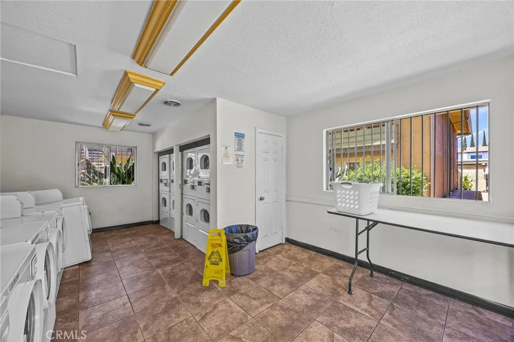 https://cdn.realtyfeed.com/cdn/127/306751499/161a3be66d0bf24e19d77bbdc4faa642.webp