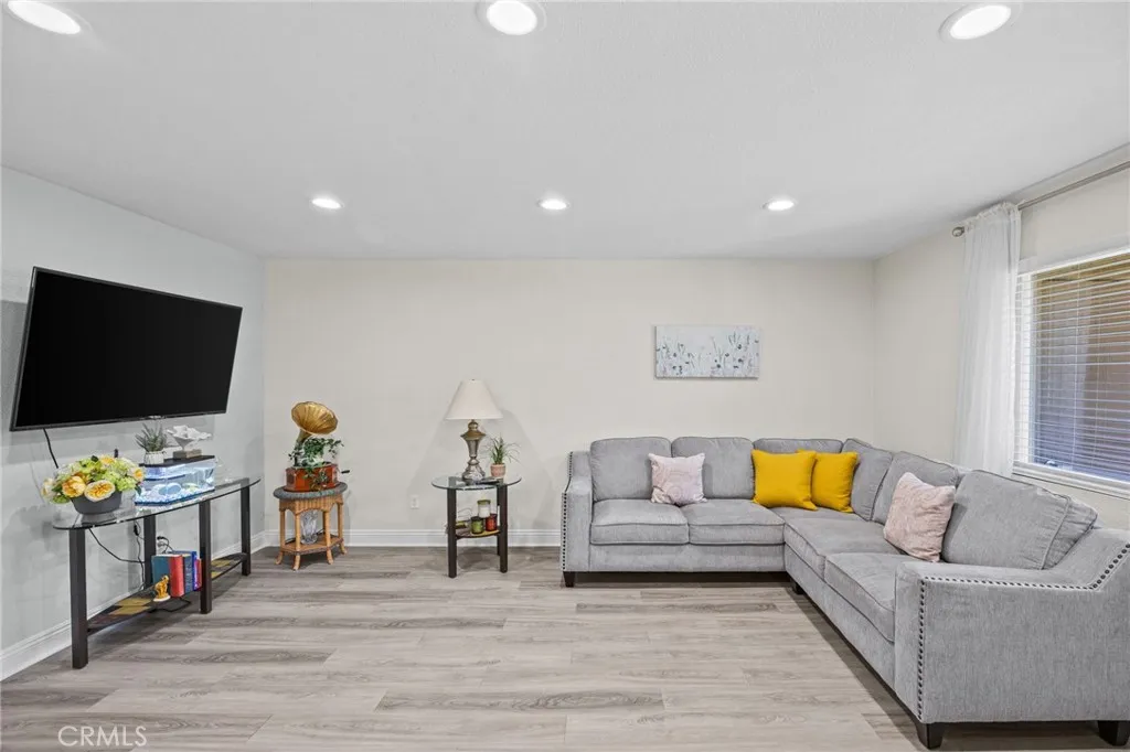 https://cdn.realtyfeed.com/cdn/127/306751499/23f800ae7d915a2aec2ca37d3750d487.webp