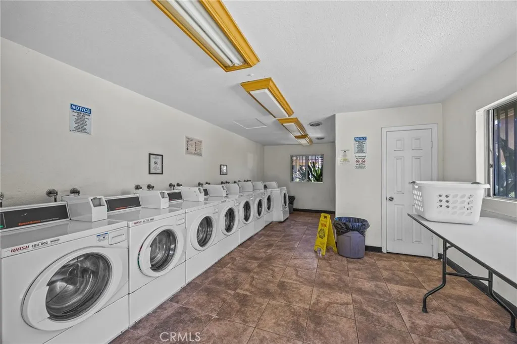 https://cdn.realtyfeed.com/cdn/127/306751499/6d53cbcb2ad3167ba1cc8b20728acb23.webp
