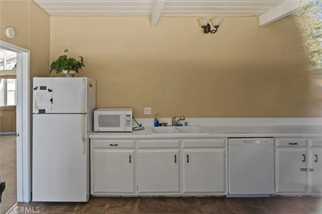 https://cdn.realtyfeed.com/cdn/127/306751499/8f25b3ac9f9e12ef28635f7a13919e80.webp