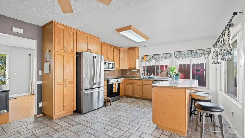https://cdn.realtyfeed.com/cdn/127/306751523/2aa09aa655043a6eabbb222ca5ab8241.webp