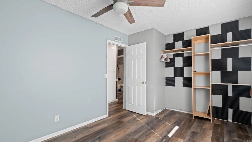 https://cdn.realtyfeed.com/cdn/127/306751523/4f6a482e832e3a0fb92a6c5ffa233c2f.webp