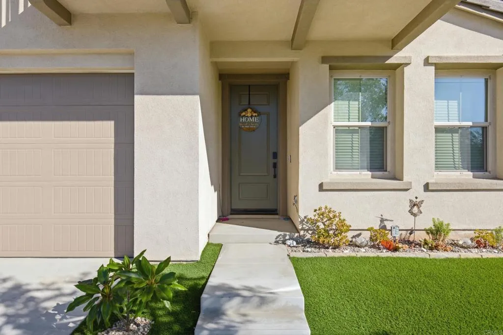 https://cdn.realtyfeed.com/cdn/127/306751565/a702fdd69b606497a8249741e8fbb189.webp