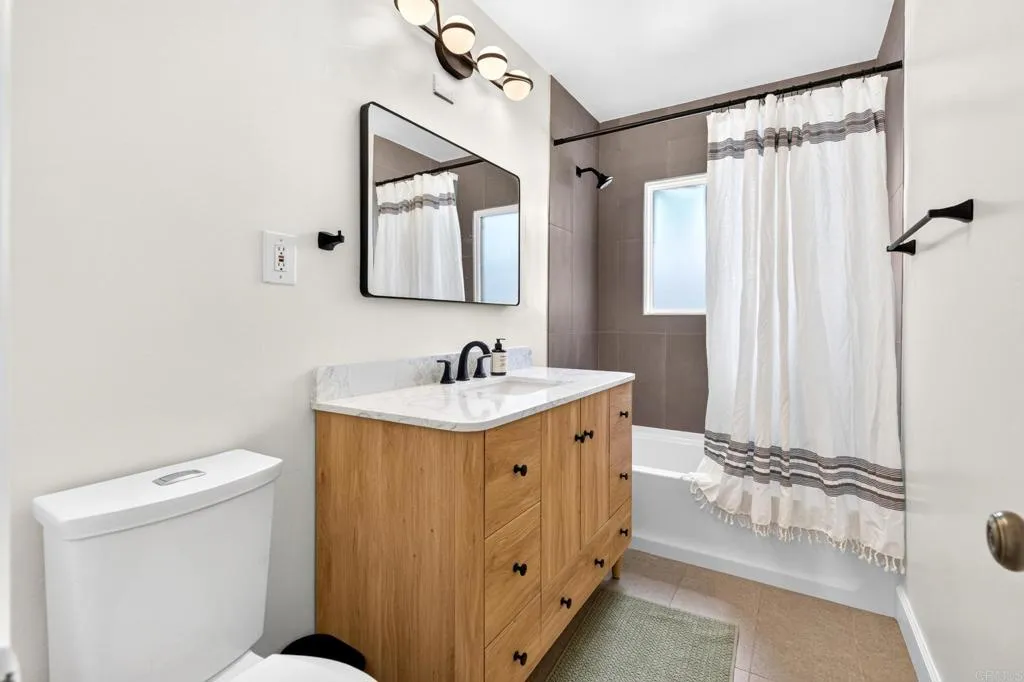 https://cdn.realtyfeed.com/cdn/127/306751571/44b8be62741ebc07f679141c3fb344a0.webp