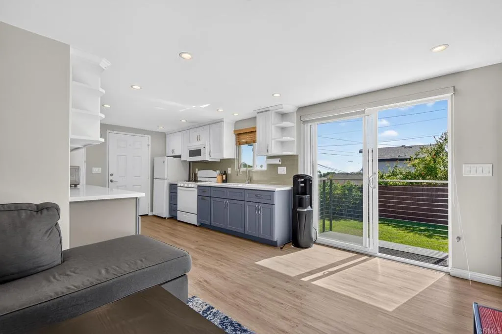 https://cdn.realtyfeed.com/cdn/127/306751571/571e809038306bffc2f2c248ec1bb026.webp