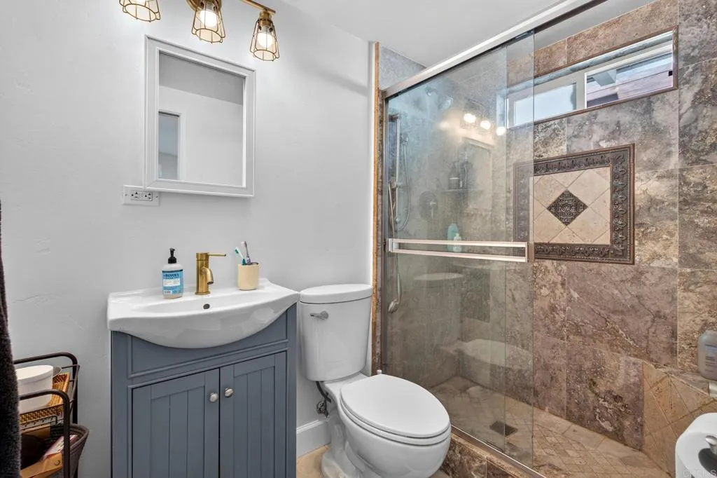 https://cdn.realtyfeed.com/cdn/127/306751571/8aba6b00d54fd4aceee7eb729a3dc66f.webp