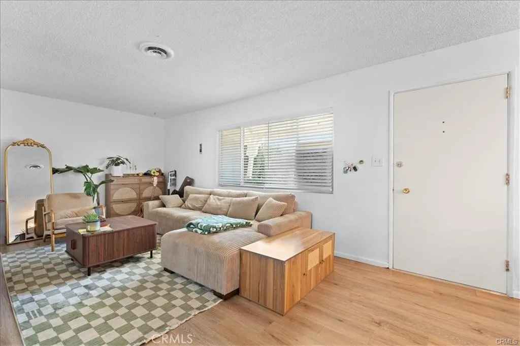 14701 Mesa Drive, Victorville, CA 92395 - Photo 2 of 19, Victorville, CA
