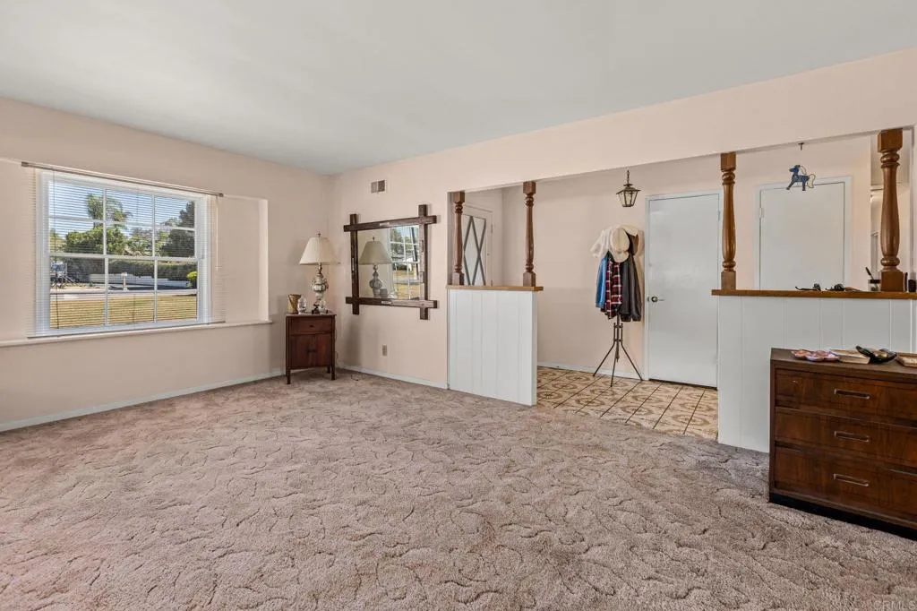 2721 Surrey Lane, Escondido, CA 92029 - Photo 4 of 26, Escondido, CA