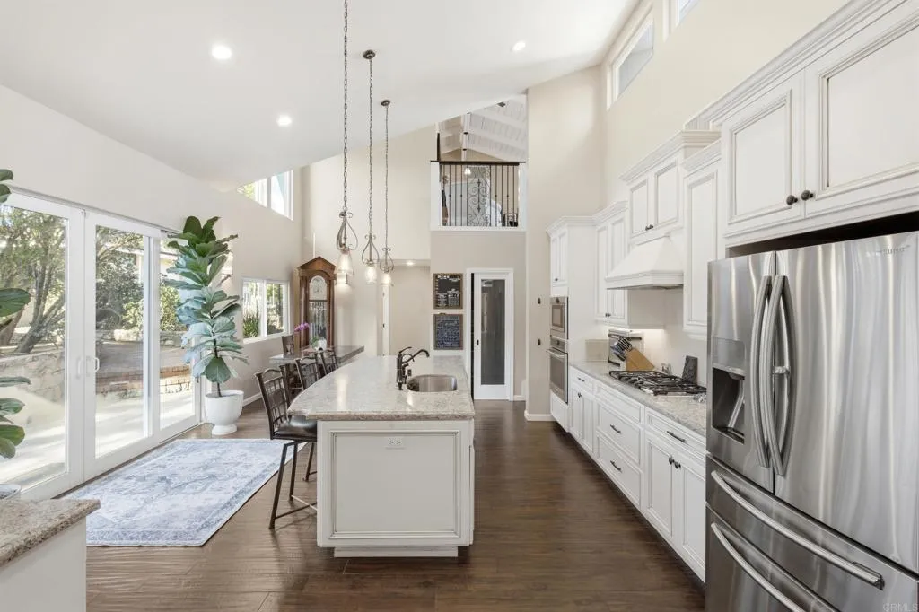 https://cdn.realtyfeed.com/cdn/127/306751626/4470f42673a218ea6e24032b7f83087a.webp