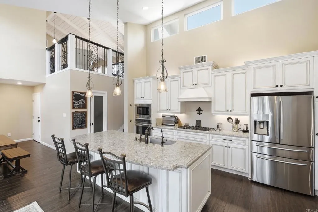 https://cdn.realtyfeed.com/cdn/127/306751626/53ba533cc1337dbb667aa925457a5df9.webp
