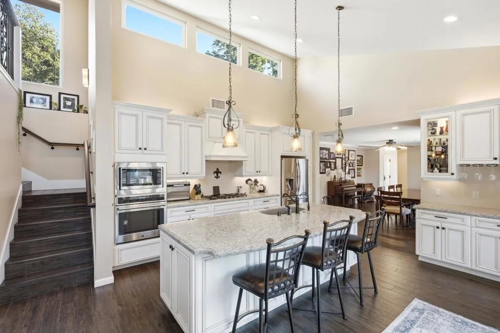 https://cdn.realtyfeed.com/cdn/127/306751626/6bb0d5c94cebe838e0cc3bef42e0770f.webp