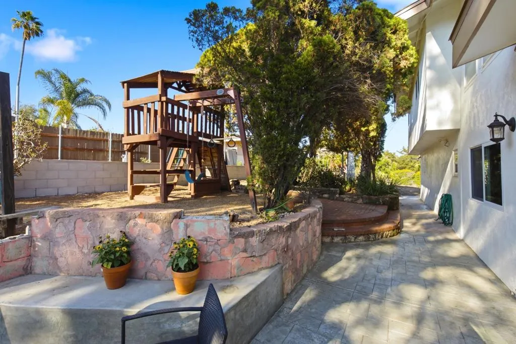 https://cdn.realtyfeed.com/cdn/127/306751626/7d22a91e4ec126ff5164186da3985636.webp