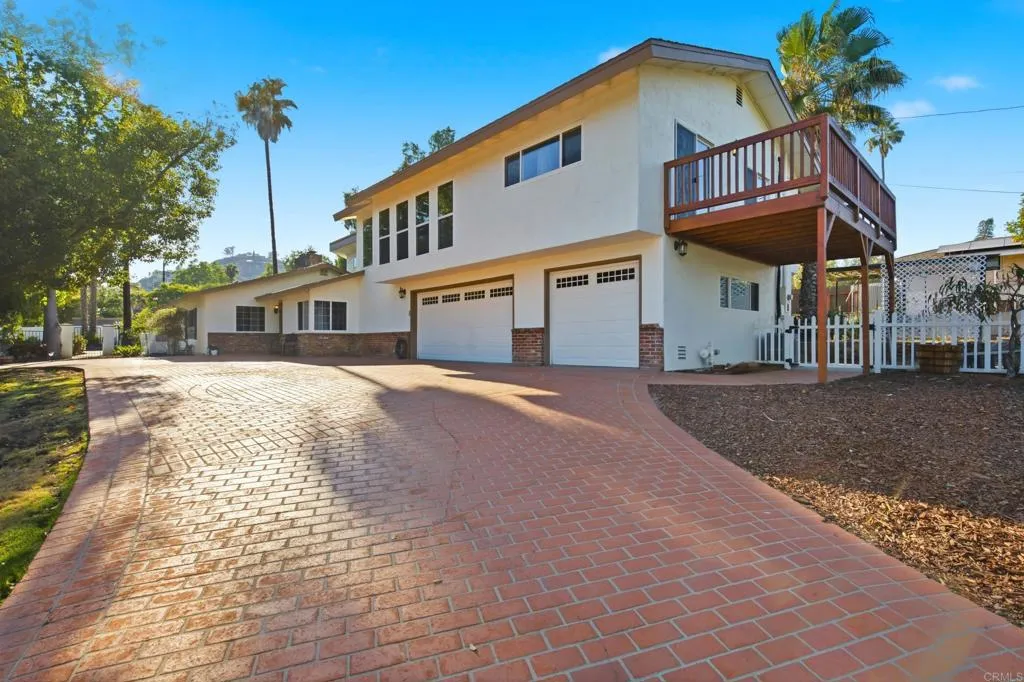 https://cdn.realtyfeed.com/cdn/127/306751626/ac505c58bf1b568b2ebb213c91178fdc.webp