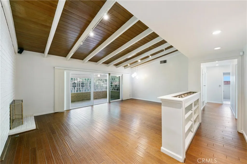 22951 Austin Street, Woodland Hills, CA 91364 - Photo 5 of 50, Woodland Hills, CA