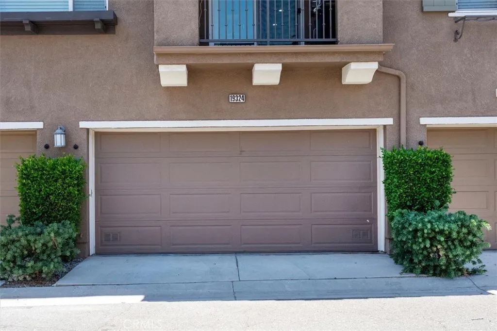 19324 Opal Lane, Saugus, CA 91350 - Photo 2 of 35, Saugus, CA