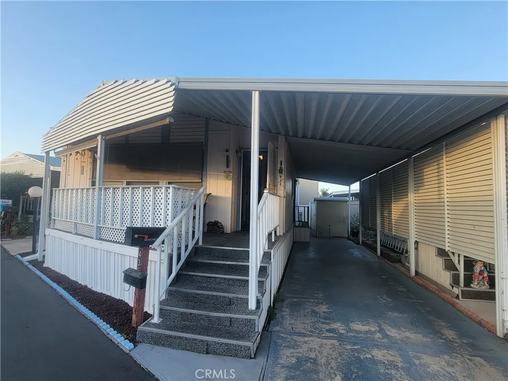 235 Beach, Anaheim, CA 92804 - Main photo, Anaheim, CA