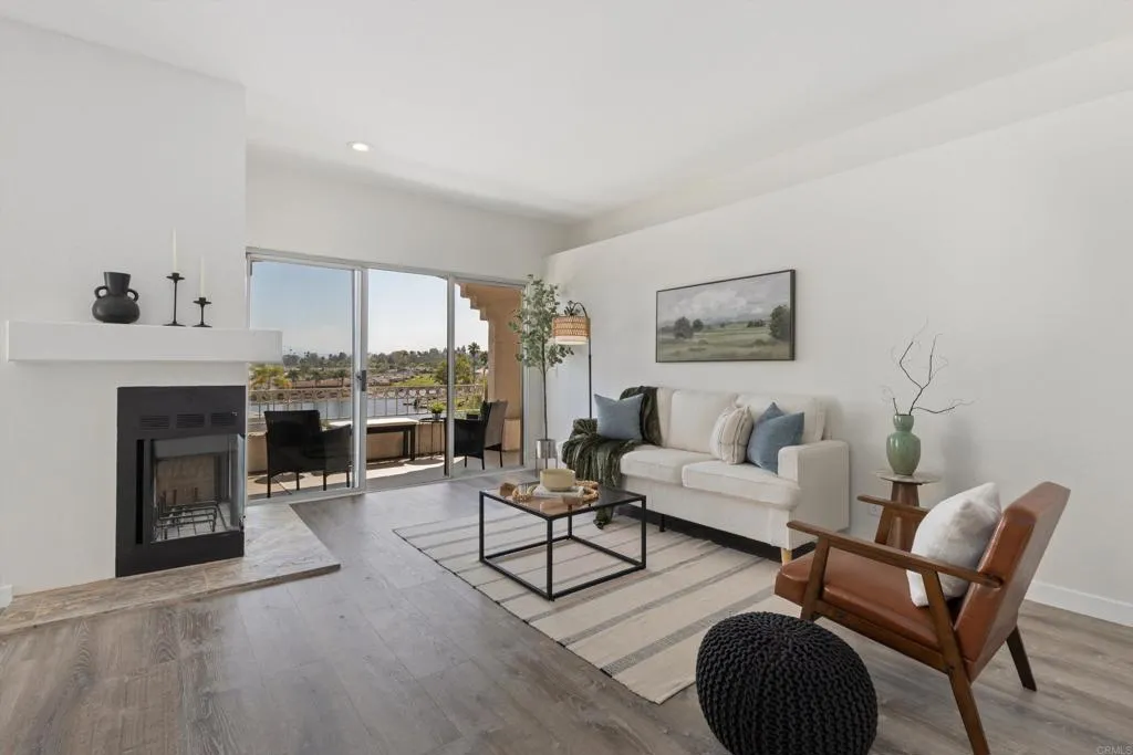 https://cdn.realtyfeed.com/cdn/127/306751728/3377e8efb64da92f77c0bb0914a25438.webp