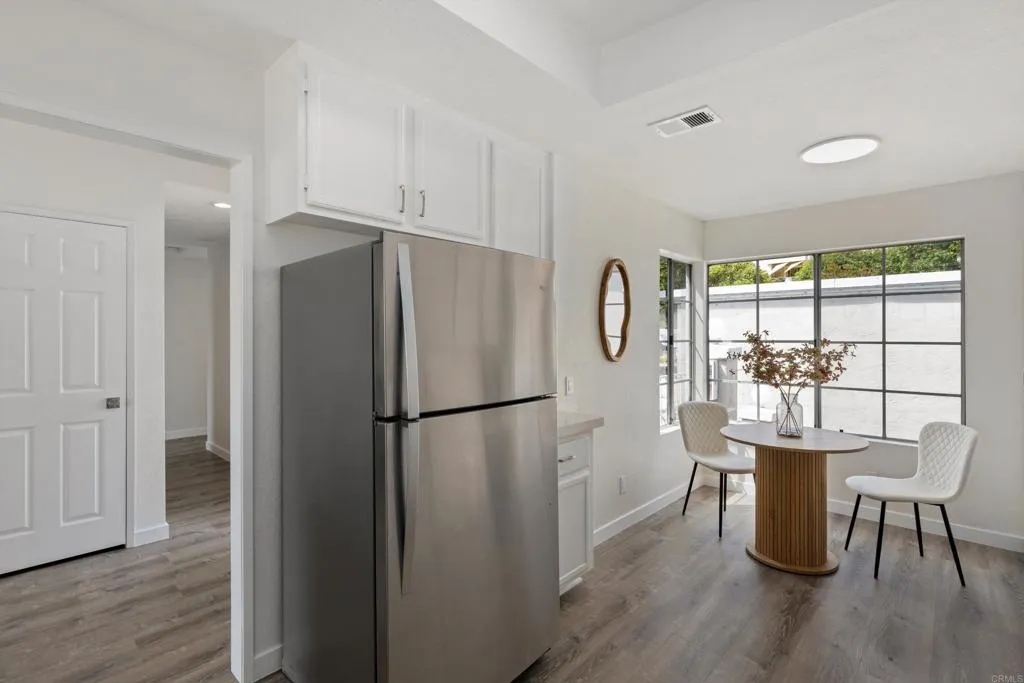 https://cdn.realtyfeed.com/cdn/127/306751728/c0dddb729c9f15c73f1b909f486f8d93.webp
