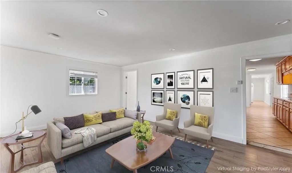 10031 San Antonio, South Gate, CA 90280 - Photo 4 of 12, South Gate, CA