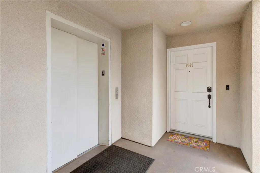 565 E San Jose Unit Ph1, Burbank, CA 91501 - Photo 5 of 44, Burbank, CA
