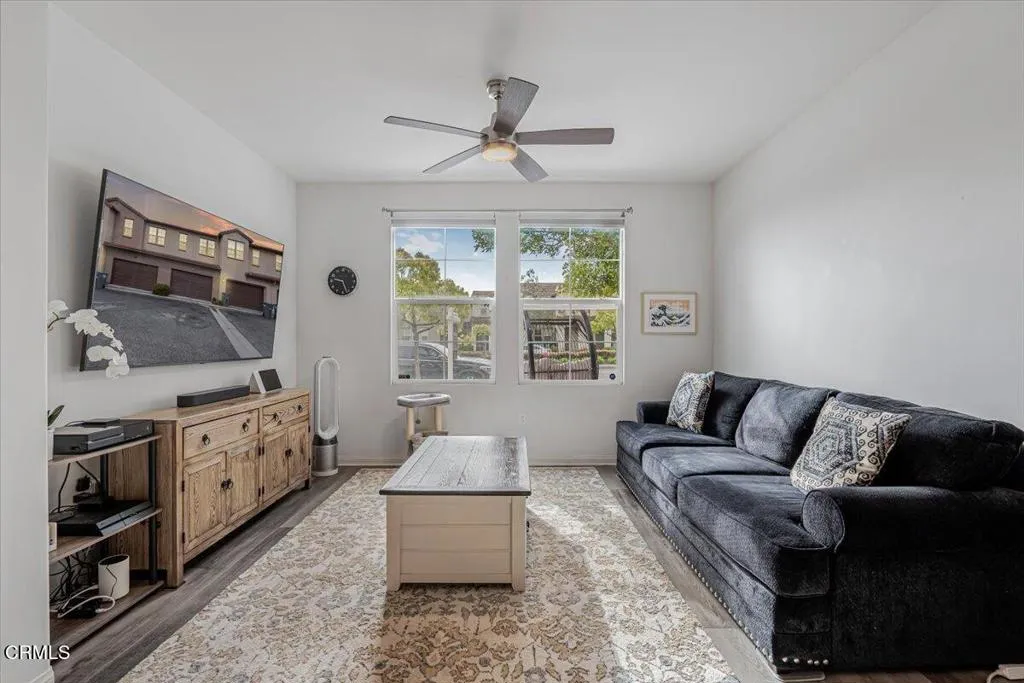 3027 N Oxnard Boulevard, Oxnard, CA 93036 - Photo 5 of 44, Oxnard, CA