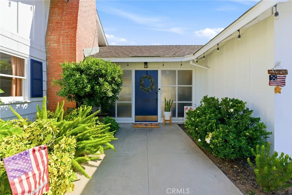 4374 Ramona Drive, Riverside, CA 92506 - Photo 4 of 54, Riverside, CA