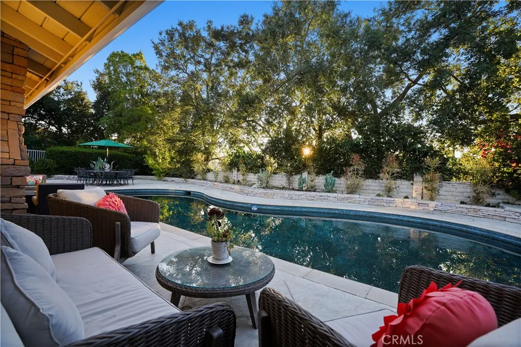 22615 Dardenne Street, Calabasas, CA 91302 - Photo 4 of 38, Calabasas, CA