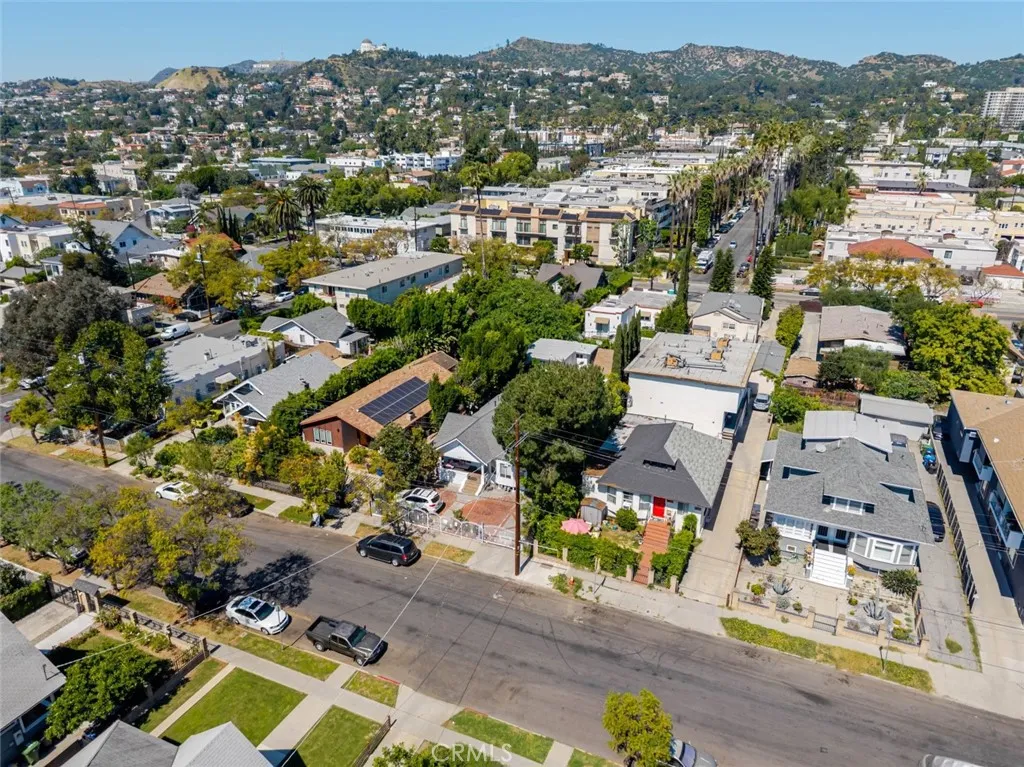 4541 Russell Avenue, Los Angeles, CA 90027 - Photo 4 of 14, Los Angeles, CA
