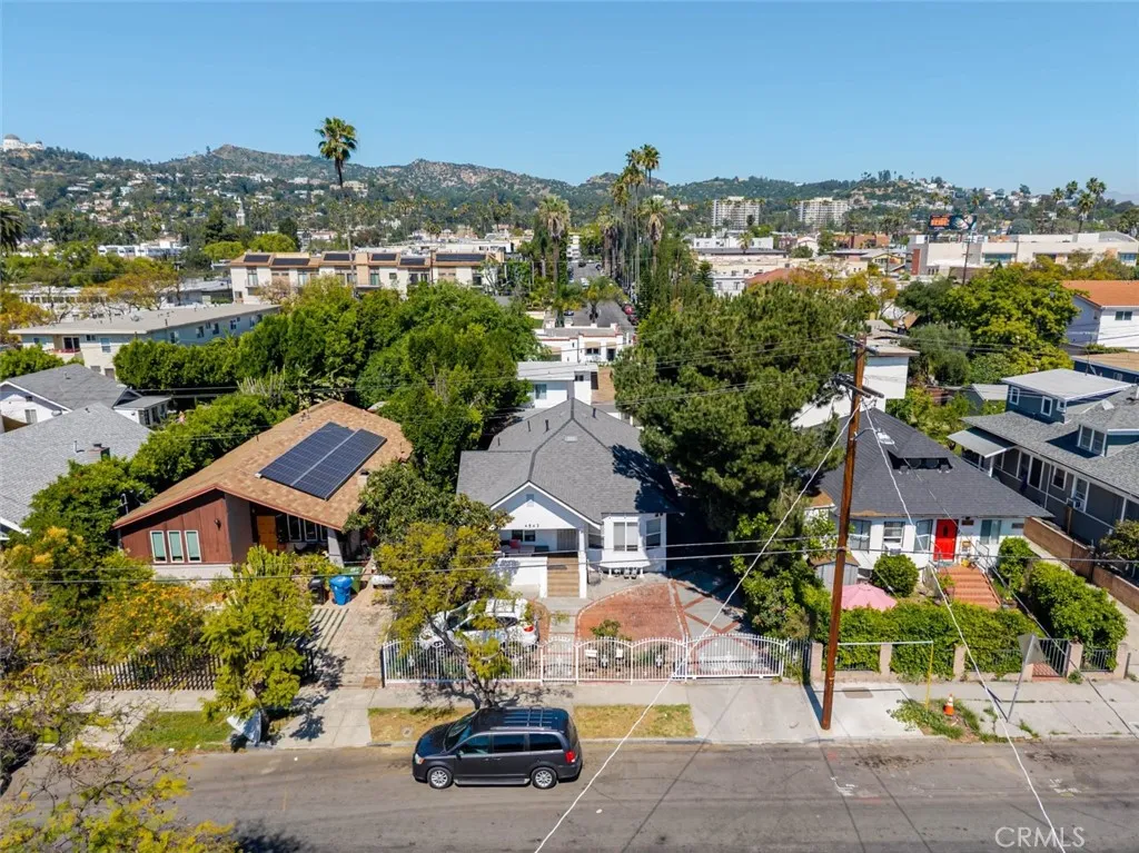 4541 Russell Avenue, Los Angeles, CA 90027 - Photo 2 of 14, Los Angeles, CA